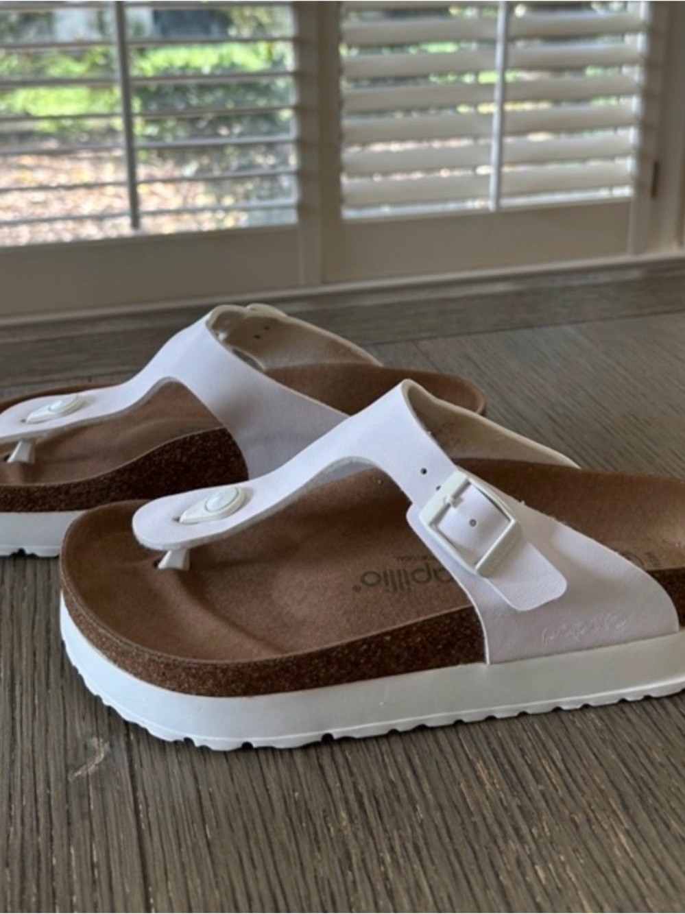 Papillio by Birkenstock white Gizeh thong platform sandals